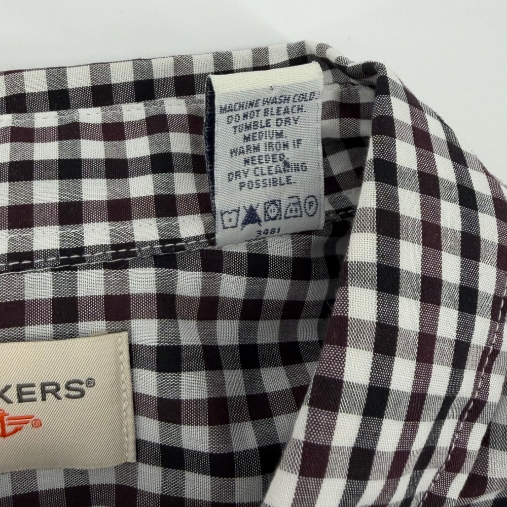 Dockers XL Button Down Shirt Mens Checkered Black/White/Burgundy Long Sleeve - Picture 3 of 8